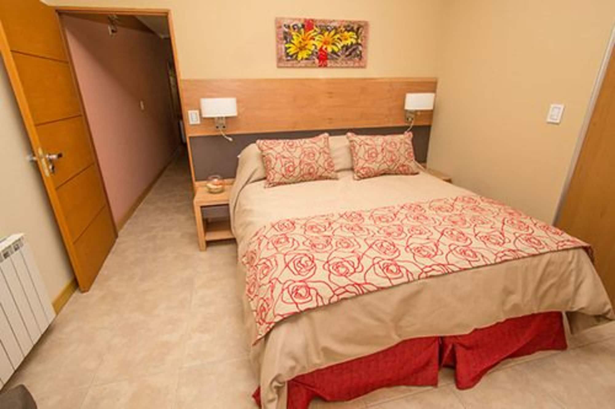 Los Robles Apart & Spa Сан Карлос де Барилоче Екстериор снимка