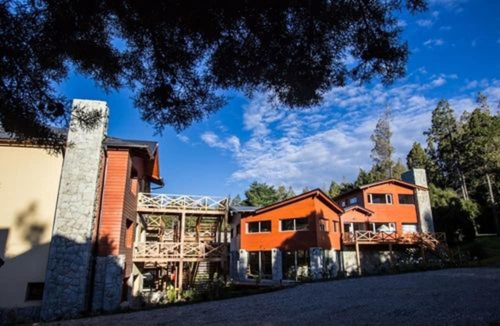 Los Robles Apart & Spa Сан Карлос де Барилоче Екстериор снимка