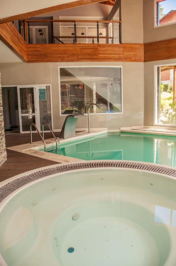 Los Robles Apart & Spa Сан Карлос де Барилоче Екстериор снимка