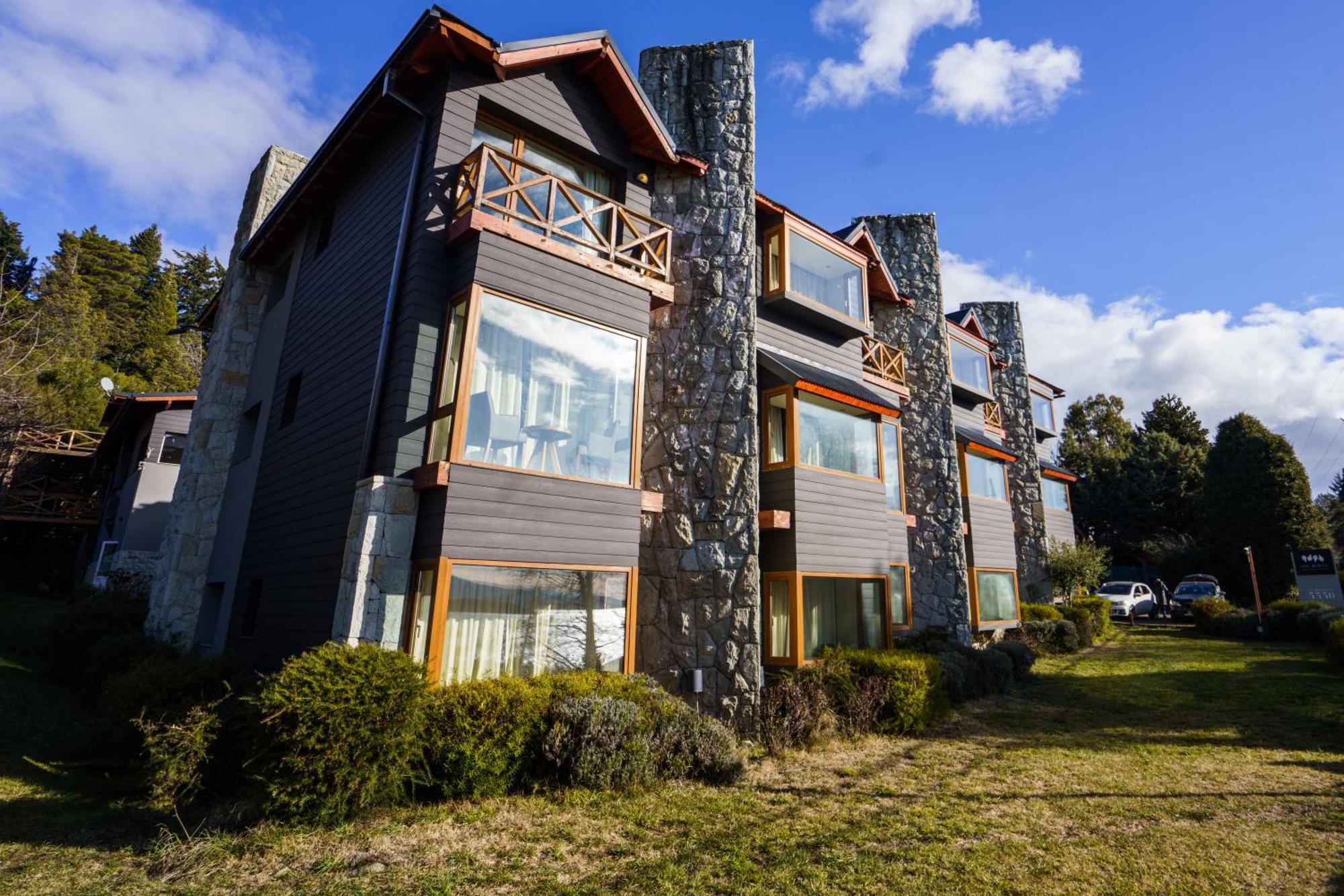 Los Robles Apart & Spa Сан Карлос де Барилоче Екстериор снимка