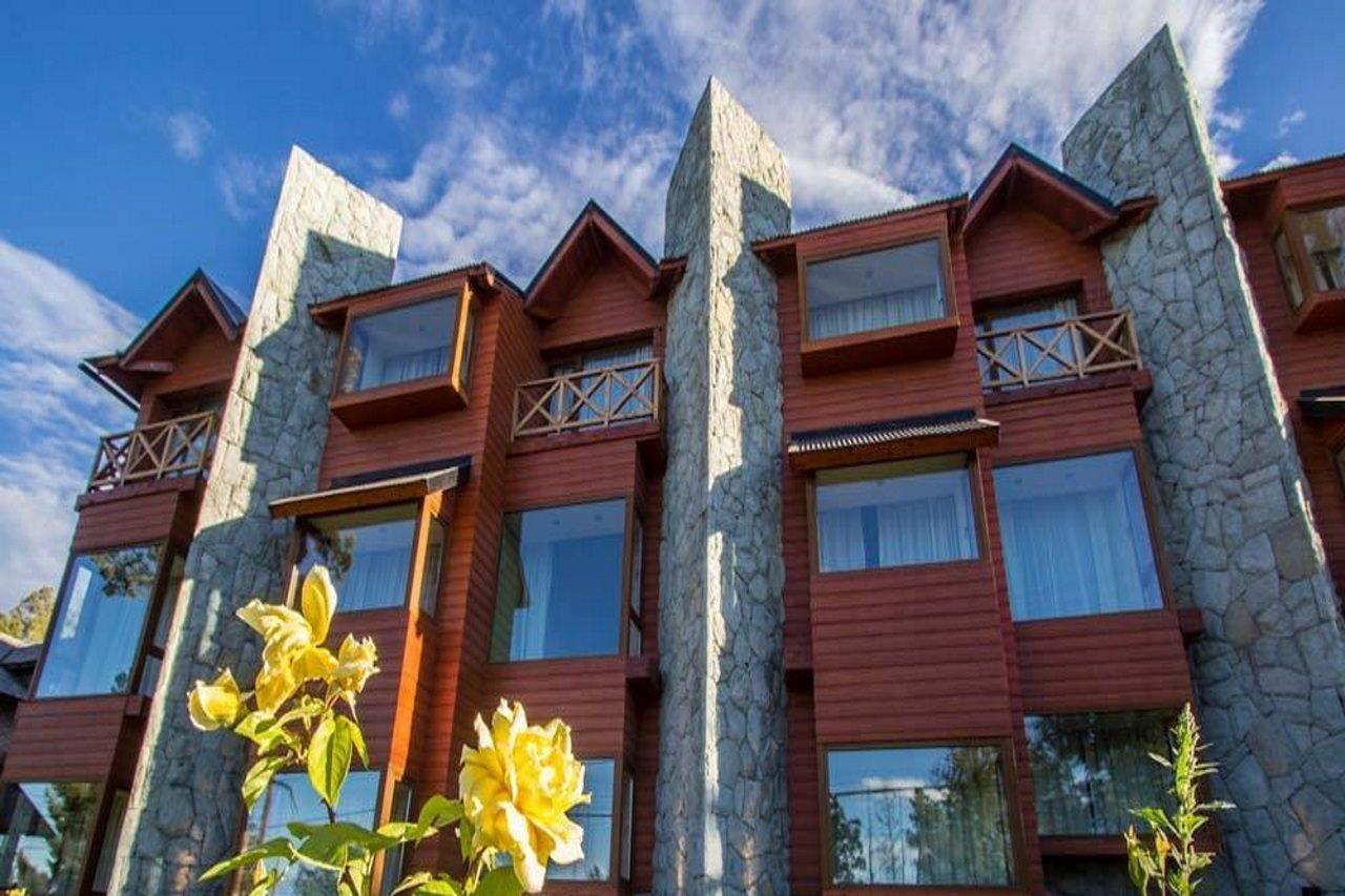 Los Robles Apart & Spa Сан Карлос де Барилоче Екстериор снимка
