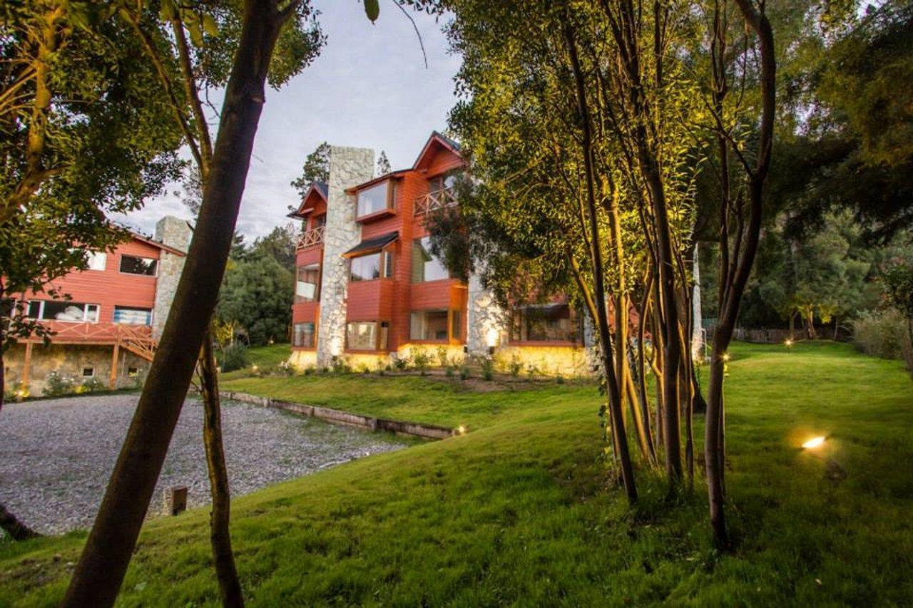 Los Robles Apart & Spa Сан Карлос де Барилоче Екстериор снимка