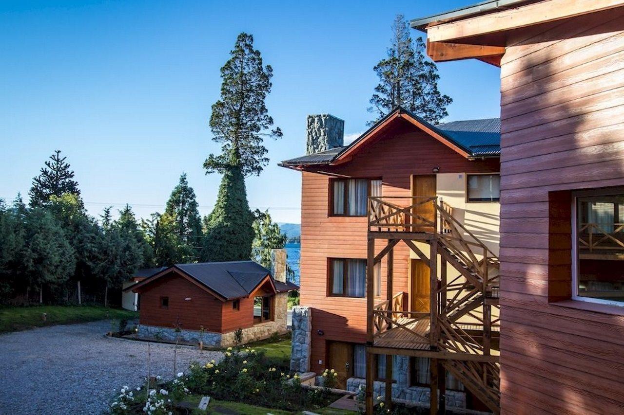 Los Robles Apart & Spa Сан Карлос де Барилоче Екстериор снимка