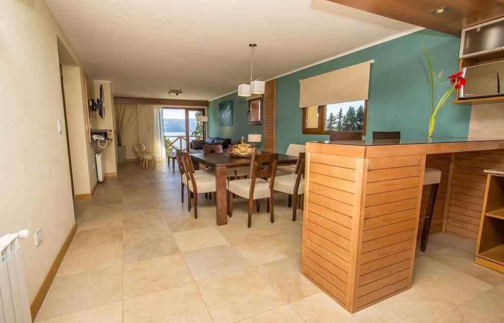 Los Robles Apart & Spa Сан Карлос де Барилоче Екстериор снимка