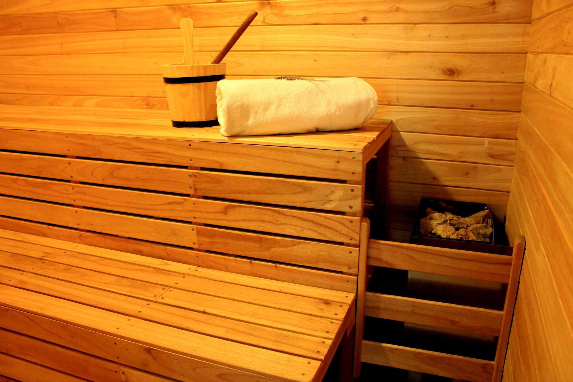 Los Robles Apart & Spa Сан Карлос де Барилоче Екстериор снимка